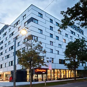 מלון Hampton By Hilton Messe